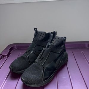 Puma Laceless Trainer